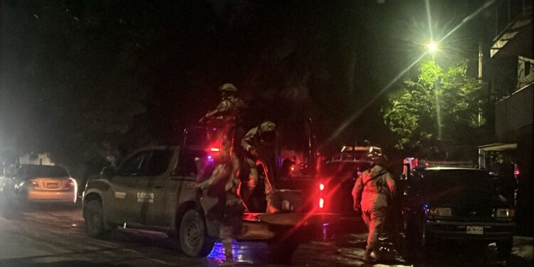 Ejecutan a una mujer en la colonia Adolfo López Mateos, al sur de Culiacán