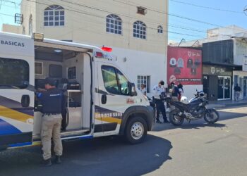 Choque múltiple deja a mujer lesionada en Mazatlán