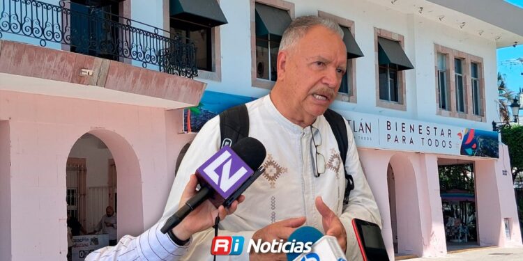 El problema no es pintar, es el tono: INAH sobre fachada del Palacio