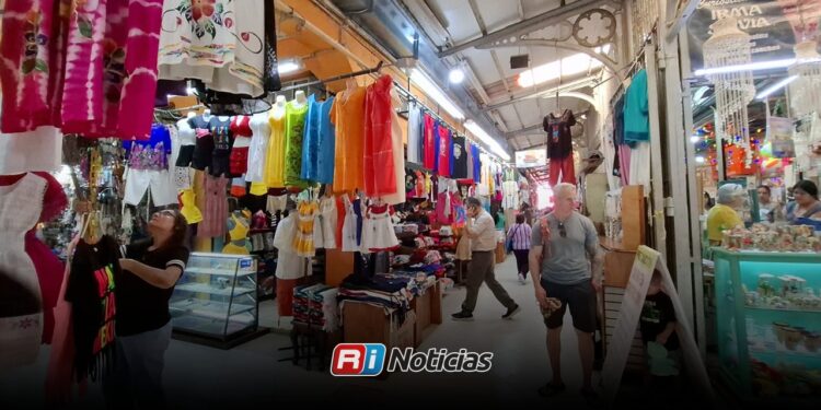 Ventas en mercado Pino Suárez se mantienen bajas