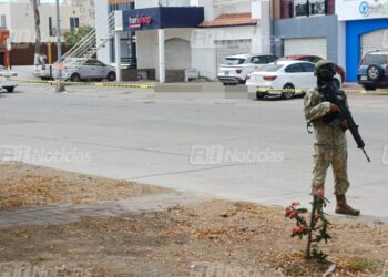 Enfrentamiento entre Policías de Investigación deja una persona sin vida y dos detenidos en Mazatlán