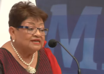 Ernestina Godoy presenta reestructuración de la FGR: “Nunca más una fiscalía opaca con burocracia dorada”