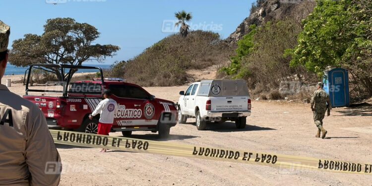 Localizan a hombre sin vida en la zona de escolleras a espaldas de El Faro, en Mazatlán