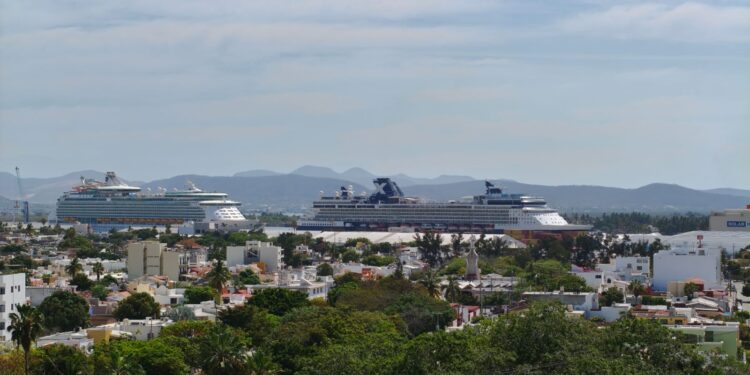 Mazatlán cierra abril con últimos arribos de cruceros turísticos