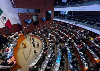 Comienzan pedidos de licencia en el Senado en busca de candidaturas