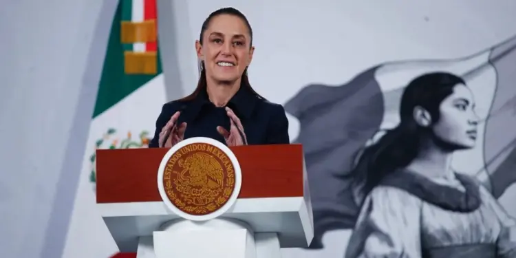 Continúa labor de limpieza en el Golfo tras derrame; Sheinbaum se reúne hoy con grupo interinstitucional