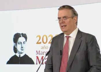 Anuncian inversión de mil millones de dólares en el sector médico en México