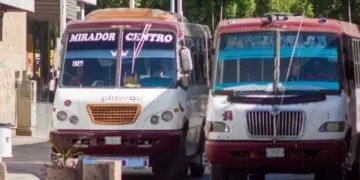 “Golpe al bolsillo” Gobierno autoriza aumento a 15 pesos al transporte público en Sinaloa