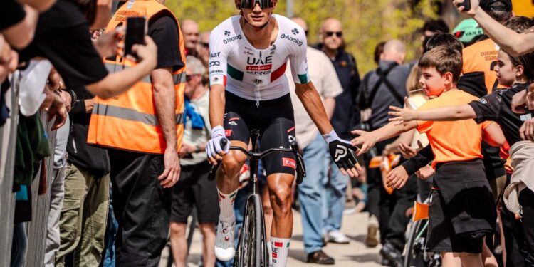 Etapa 2 de la Itzulia Basque Country 2026: ¿Cómo le fue a Isaac del Toro?