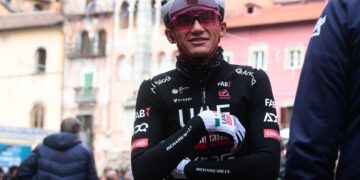 Isaac del Toro liderará al Emirates-XRG en la Itzulia