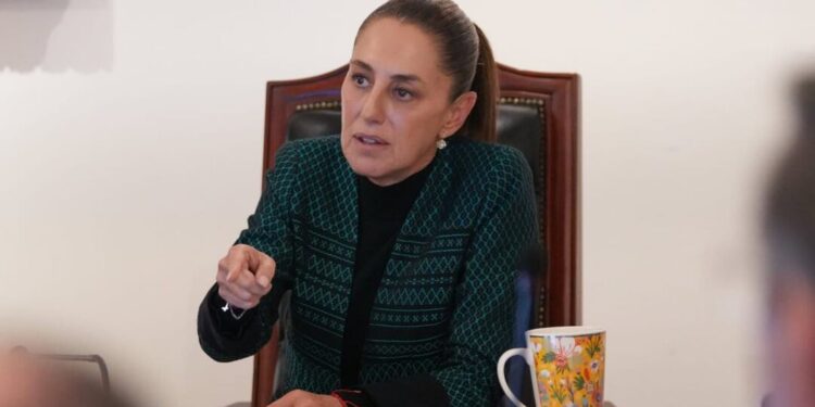 Sheinbaum evita intervenir en caso Inzunza y deja en manos del senador pedir licencia