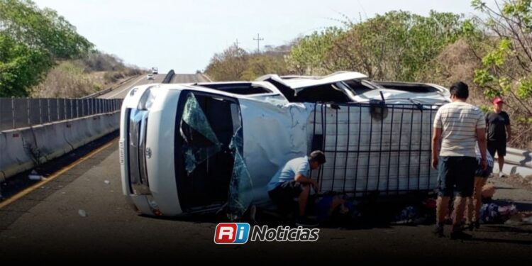 Fuerte accidente deja un muerto en la maxipista Mazatlán-Culiacán