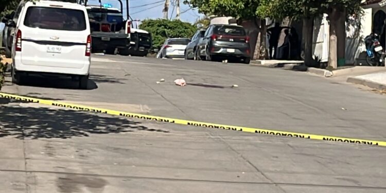 Hombre es baleado en la colonia Rubén Jaramillo, en Culiacán