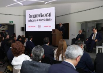¡A la vanguardia tecnológica! Lidera el Rector Jesús Madueña la presencia de la UAS en el Encuentro Nacional de Rectores 2026, cumbre de innovación educativa en la UNAM