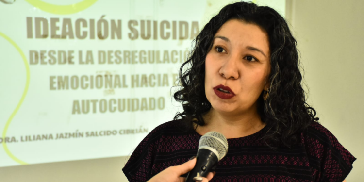 Fortalece la Unidad de Bienestar Universitario estrategias de prevención con capacitación sobre protocolos de conducta suicida