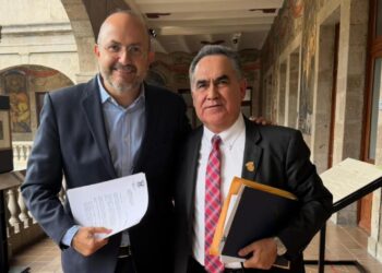 Gestiona el Rector Jesús Madueña ante el subsecretario Ricardo Villanueva Lomelí, recursos extraordinario para hacerle frente a la crítica situación financiera de la UAS