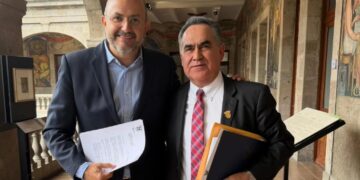 Gestiona el Rector Jesús Madueña ante el subsecretario Ricardo Villanueva Lomelí, recursos extraordinario para hacerle frente a la crítica situación financiera de la UAS