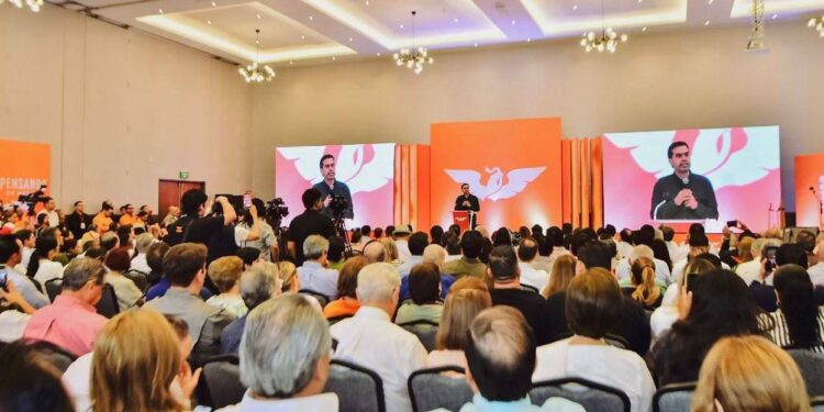 Jorge Álvarez Máynez y Sergio “Pío” Esquer presentan el Consejo Ciudadano “Pensando en Sinaloa”