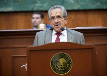 Plantean diputados revisar cobros de energía eléctrica