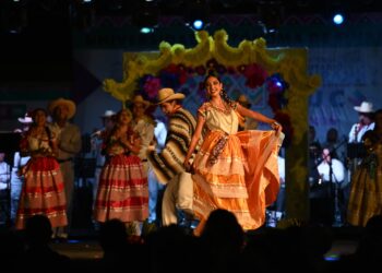 UAS festeja el 153 aniversario con el inicio del XXXI Festival Internacional Universitario de la Cultura, en la URS