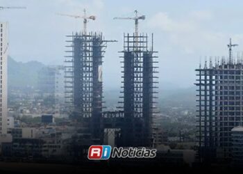 Analizan impacto de nuevas torres y servicios públicos en Mazatlán
