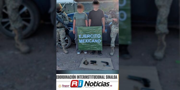 Detienen a pareja con armas de fuego tras denuncia ciudadana al sur de Culiacán