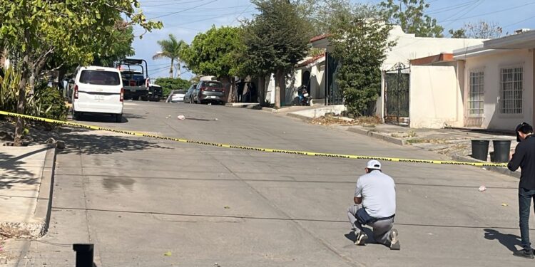 Muere adolescente tras ataque armado en la Rubén Jaramillo, en Culiacán; era un joven de 17 años