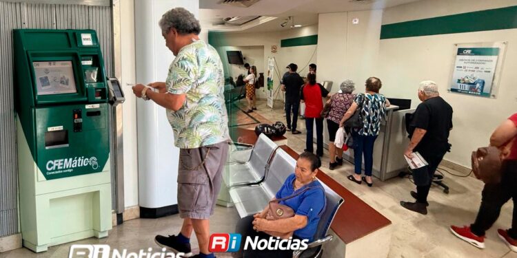 Convocan a inconformes por altos cobros de luz a presentar quejas ante la CFE en Mazatlán