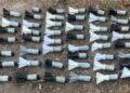 Ejército detiene a dos hombres con más de 100 explosivos artesanales en Badiraguato