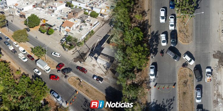 Caos y peligro en la santa rosa: conductores ignoran vialidad y circulan en contra sentido