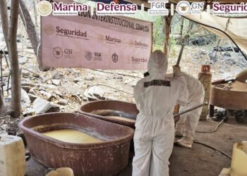 Marina desmantela dos narcolaboratorios en Culiacán; decomisan más de 2 toneladas de metanfetamina