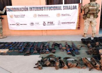 Ejército asegura armamento y equipo táctico en el municipio de Rosario