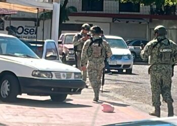 Asesinan a conductor en la colonia Miguel Hidalgo; dejan muñeco de felpa en la escena