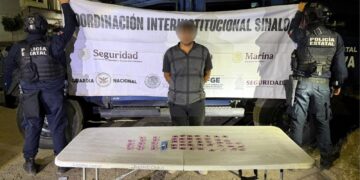 Detienen a sujeto con droga en La Foresta, en Mazatlán