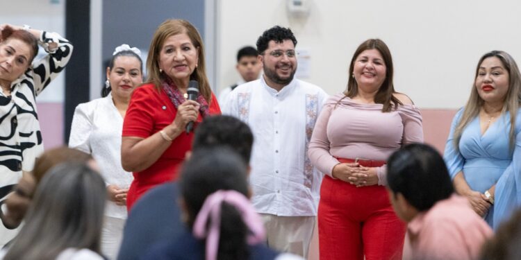 La transformación también se construye desde la salud; dignificar al personal es una prioridad: Tere Guerra