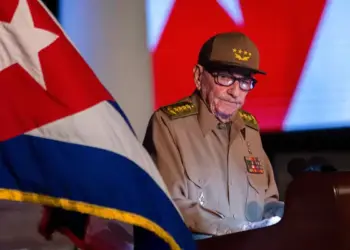 Sheinbaum critica acusación de EE.UU. contra Raúl Castro por hechos de hace 30 años
