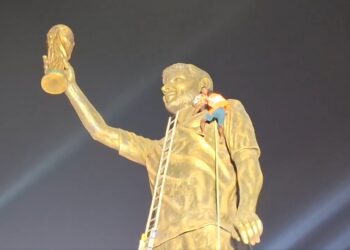 India retirará la estatua más alta del mundo de Messi tras incidentes de seguridad