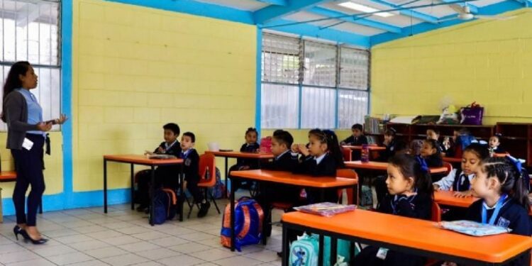 SEP: ¿Qué estados terminarán clases antes del 15 de julio?