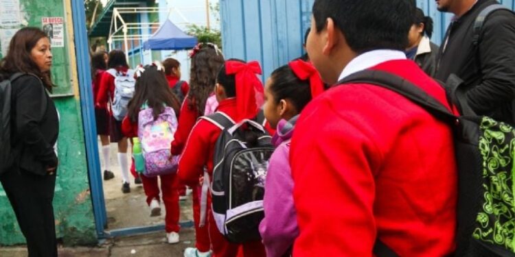 SEP: próximo puente oficial para estudiantes será el 15 de mayo por Día del Maestro