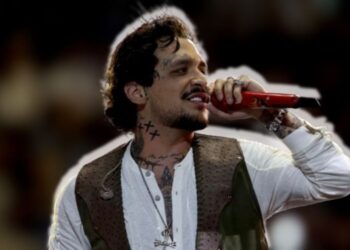Christian Nodal enfrenta polémica por posible disputa familiar y control de su nombre artístico