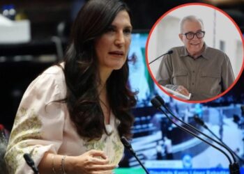 Kenia López Rabadán pide medidas cautelares contra Rocha Moya por señalamientos desde EU
