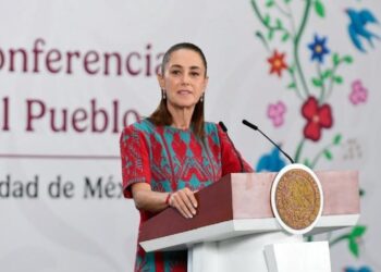 Sheinbaum critica visita de Díaz Ayuso y sus encuentros con la oposición