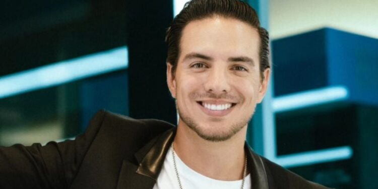 Vadhir Derbez pausa proyectos tras enfrentar acusaciones legales