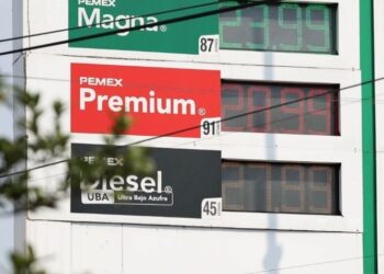 Más de la mitad de gasolineras incumplen acuerdo para vender diésel en 27 pesos: Profeco