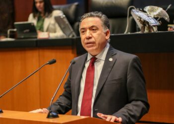Enrique Inzunza vuelve a ausentarse de la Permanente; oposición exige que dé la cara