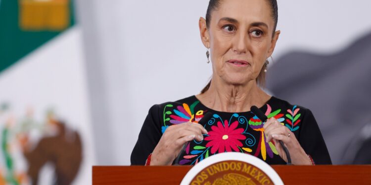 Sheinbaum acusa a Estados Unidos de negar 36 extradiciones a México