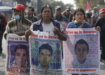 A doce años de la desaparición de los 43, familias de Ayotzinapa piden reactivar líneas de investigación