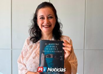 “El maestro te habla, te grita y no lo escuchas”: autora presenta en Mazatlán un llamado al autoconocimiento