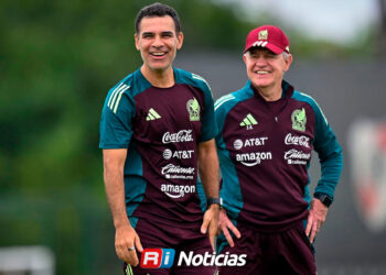 Javier Aguirre respalda a Rafael Márquez como futuro técnico del Tri