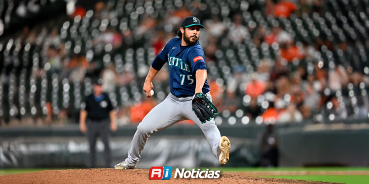 Andrés Muñoz vuelve a alcanzar las 100 millas con Seattle; lleva 10 salvamentos